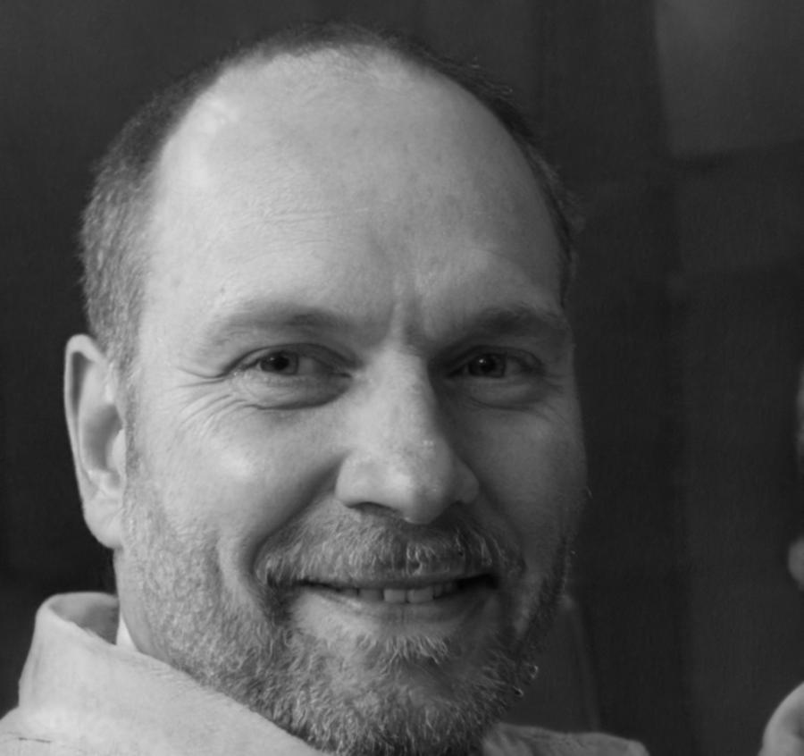 Dozent Finanzplanung